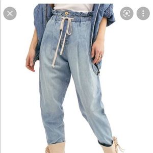 Free People Sky Margate Pleated Denim Hemp-Blend Paper Bag Jeans
